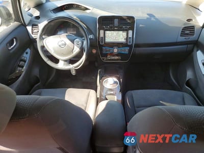 Zdjęcie 8 z 13 samochodu: 2015 NISSAN LEAF SV VIN:1N4AZ0CP0FC305921 - miniatura