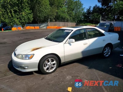 2001 LEXUS ES 300 JT8BF28GX10329051 - główne zdjęcie licytacji z USA - miniatura