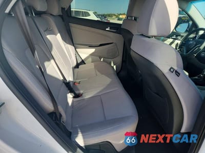 Zdjęcie 11 z 13 samochodu: 2020 HYUNDAI TUCSON SE VIN:KM8J23A47LU140203 - miniatura