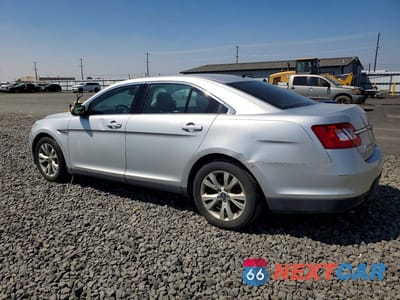 Drugie zdjęcie samochodu z przodu: 2010 FORD TAURUS SEL VIN:1FAHP2HW6AG107636 - miniatura