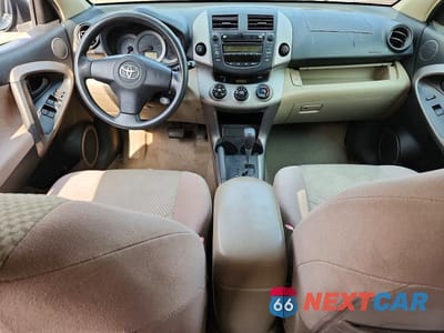 Zdjęcie 8 z 12 samochodu: 2008 TOYOTA RAV4 BASE VIN:JTMBD33V086074372 - miniatura