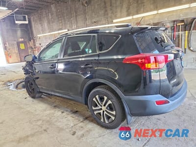 Drugie zdjęcie samochodu z przodu: 2015 TOYOTA RAV4 LE VIN:2T3BFREV2FW406804 - miniatura
