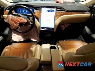 Zdjęcie 8 z 13 samochodu: 2017 TESLA MODEL S VIN:5YJSA1E25HF199016 - miniatura