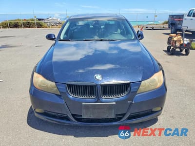 Piąte zdjęcie samochodu w środku: 2006 BMW 325 I VIN:WBAVB13596KX34062 - miniatura