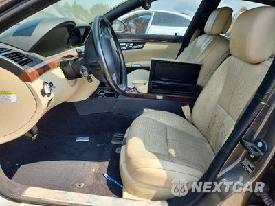 Zdjęcie 7 z 13 samochodu: 2007 MERCEDES-BENZ S 550 4MATIC VIN:WDDNG86X57A111139 - miniatura