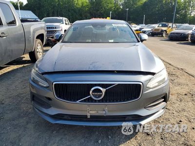 Piąte zdjęcie samochodu w środku: 2018 VOLVO S90 T6 MOMENTUM VIN:LVY992MK8JP020423 - miniatura