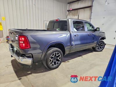 Trzecie zdjęcie samochodu z tyłu: 2026 RAM 1500 LARAMIE VIN:1C6SRFJP3TN316455 - miniatura