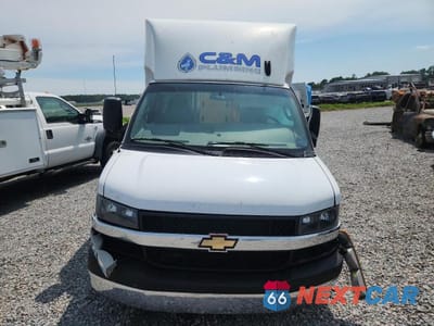Piąte zdjęcie samochodu w środku: 2024 CHEVROLET EXPRESS 3500 DELIVERY TRUCK VIN:1HA0GRF75RN008630 - miniatura