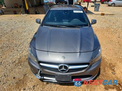 Piąte zdjęcie samochodu w środku: 2018 MERCEDES-BENZ CLA 250 VIN:WDDSJ4EB0JN586703 - miniatura