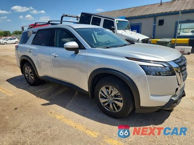 Czwarte zdjęcie samochodu z boku: 2024 NISSAN PATHFINDER SV VIN:5N1DR3BC2RC283296 - miniatura