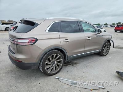 Trzecie zdjęcie samochodu z tyłu: 2019 LINCOLN NAUTILUS RESERVE VIN:2LMPJ6LPXKBL56951 - miniatura