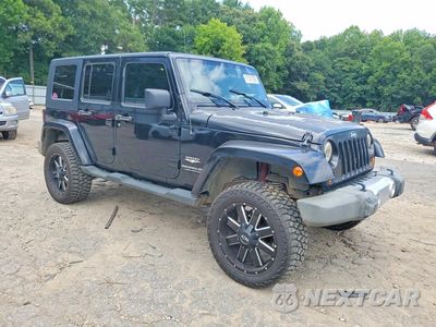 Czwarte zdjęcie samochodu z boku: 2008 JEEP WRANGLER UNLIMITED SAHARA VIN:1J8GA59128L533362 - miniatura