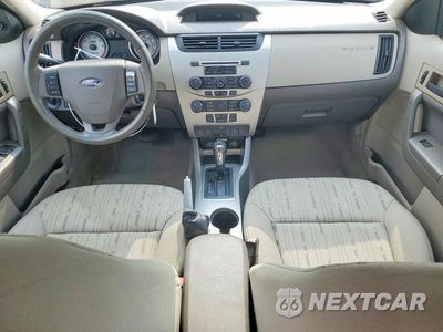 Zdjęcie 8 z 12 samochodu: 2011 FORD FOCUS SE VIN:1FAHP3FN9BW190910 - miniatura
