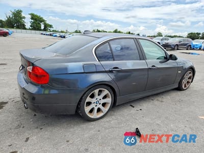 Trzecie zdjęcie samochodu z tyłu: 2007 BMW 335 I VIN:WBAVB73517PA86582 - miniatura
