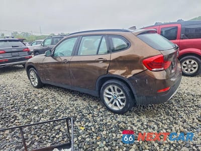 Drugie zdjęcie samochodu z przodu: 2015 BMW X1 XDRIVE28I VIN:WBAVL1C5XFVY34621 - miniatura