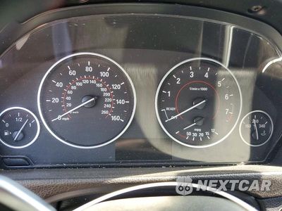 Zdjęcie 9 z 12 samochodu: 2018 BMW 330 XI VIN:WBA8D9C57JA607735 - miniatura