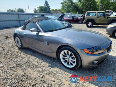 Czwarte zdjęcie samochodu z boku: 2003 BMW Z4 2.5 VIN:4USBT33493LR62732 - miniatura