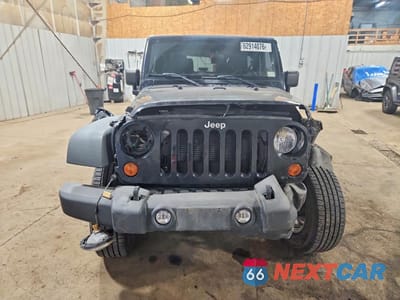 Piąte zdjęcie samochodu w środku: 2012 JEEP WRANGLER SPORT VIN:1C4AJWAG4CL167383 - miniatura