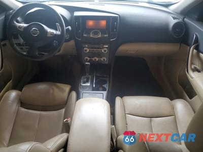 Zdjęcie 8 z 12 samochodu: 2014 NISSAN MAXIMA 3.5 SV VIN:1N4AA5AP9EC493652 - miniatura