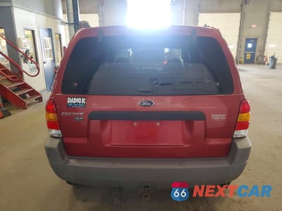 Zdjęcie 6 z 13 samochodu: 2001 FORD ESCAPE XLT VIN:1FMYU04101KB20960 - miniatura