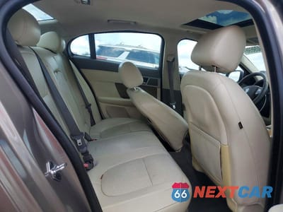 Zdjęcie 10 z 12 samochodu: 2009 JAGUAR XF SUPERCHARGED VIN:SAJWA07C691R01597 - miniatura