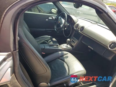 Zdjęcie 10 z 12 samochodu: 2005 PORSCHE BOXSTER VIN:WP0CA298X5U711607 - miniatura