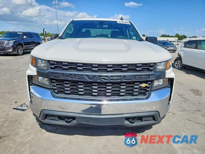 Piąte zdjęcie samochodu w środku: 2019 CHEVROLET SILVERADO K1500 VIN:3GCPYAEH5KG170722 - miniatura