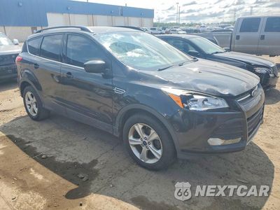 Czwarte zdjęcie samochodu z boku: 2014 FORD ESCAPE SE VIN:1FMCU0GX4EUD86440 - miniatura