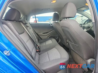 Zdjęcie 11 z 14 samochodu: 2017 HYUNDAI IONIQ SEL VIN:KMHC75LC8HU055971 - miniatura