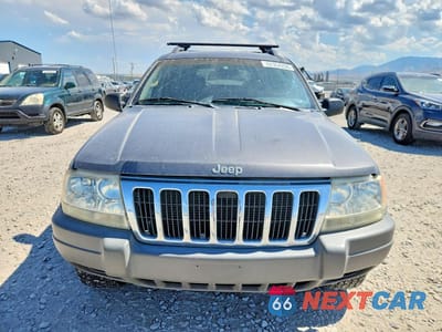 Piąte zdjęcie samochodu w środku: 2002 JEEP GRAND CHEROKEE LAREDO VIN:1J4GW48S82C169852 - miniatura