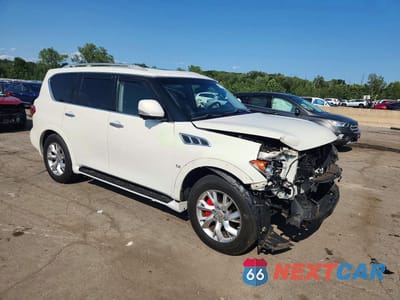Czwarte zdjęcie samochodu z boku: 2014 INFINITI QX80 BASE VIN:JN8AZ2NC9E9352591 - miniatura
