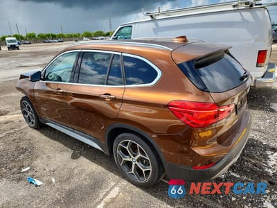 Drugie zdjęcie samochodu z przodu: 2017 BMW X1 XDRIVE28I VIN:WBXHT3C33H5F82651 - miniatura