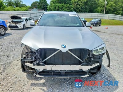 Piąte zdjęcie samochodu w środku: 2019 BMW X3 XDRIVE30I VIN:5UXTR9C51KLP97647 - miniatura