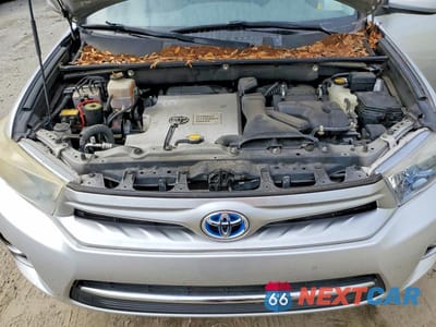Zdjęcie 12 z 13 samochodu: 2011 TOYOTA HIGHLANDER HYBRID VIN:JTEBC3EH8B2001903 - miniatura
