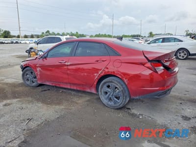 Drugie zdjęcie samochodu z przodu: 2023 HYUNDAI ELANTRA SEL VIN:KMHLM4AG5PU598332 - miniatura