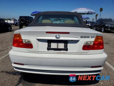 Zdjęcie 6 z 12 samochodu: 2001 BMW 325 CI VIN:WBABS33441JY52797 - miniatura