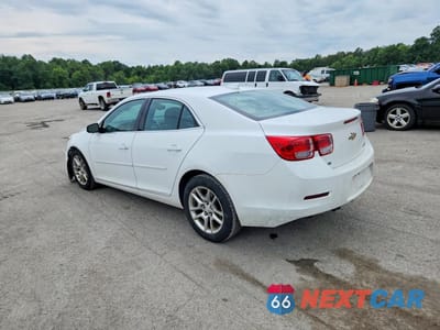 Drugie zdjęcie samochodu z przodu: 2015 CHEVROLET MALIBU 1LT VIN:1G11C5SL1FU152914 - miniatura