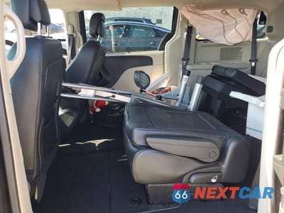 Zdjęcie 11 z 13 samochodu: 2016 CHRYSLER TOWN & COUNTRY TOURING VIN:2C4RC1BGXGR255592 - miniatura