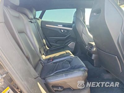 Zdjęcie 11 z 13 samochodu: 2019 LAMBORGHINI URUS VIN:ZPBUA1ZL6KLA04680 - miniatura
