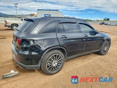 Trzecie zdjęcie samochodu z tyłu: 2021 MERCEDES-BENZ GLC 300 4MATIC VIN:W1N0G8EB5MF900568 - miniatura