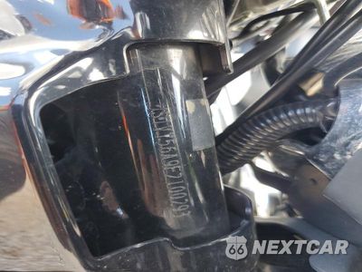 Zdjęcie 9 z 9 samochodu: 2015 SUZUKI VL1500 B VIN:JS1VY56A9F2100293 - miniatura