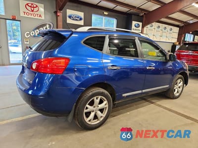 Trzecie zdjęcie samochodu z tyłu: 2011 NISSAN ROGUE S VIN:JN8AS5MV0BW262123 - miniatura