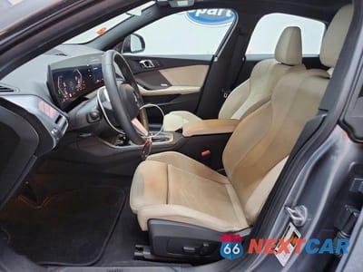 Zdjęcie 7 z 12 samochodu: 2026 BMW 228 VIN:WBA83GG05T7U41835 - miniatura