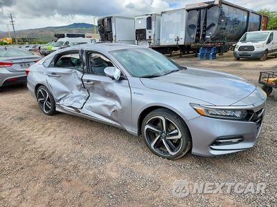 Czwarte zdjęcie samochodu z boku: 2018 HONDA ACCORD HYBRID EX VIN:1HGCV3F41JA003206 - miniatura