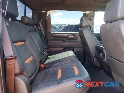 Zdjęcie 10 z 12 samochodu: 2024 GMC SIERRA K2500 AT4 VIN:1GT49PEYXRF198496 - miniatura