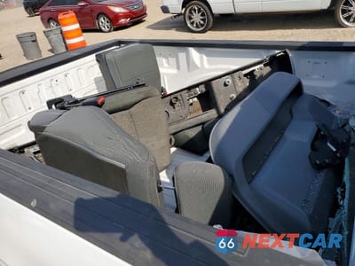 Zdjęcie 12 z 13 samochodu: 2023 FORD F150 VIN:1FTMF1C52PKF26206 - miniatura