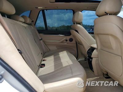Zdjęcie 11 z 13 samochodu: 2015 BMW X5 XDRIVE35I VIN:5UXKR0C59F0K66324 - miniatura