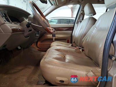 Zdjęcie 7 z 12 samochodu: 2004 MERCURY GRAND MARQUIS LS VIN:2MEFM75W04X617067 - miniatura
