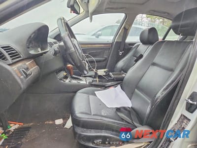 Zdjęcie 7 z 12 samochodu: 2002 BMW 325 I VIN:WBAEV33462KL67156 - miniatura