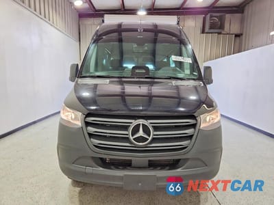 Piąte zdjęcie samochodu w środku: 2025 MERCEDES-BENZ SPRINTER 2500 VIN:W1Z4KGHY1ST214342 - miniatura